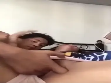 Bokep Ngewe Bersama Pacar Baru Ranjang Hot poster