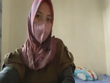 Ukhti Grepe Toket Susu Nyemprot Memek Basah poster